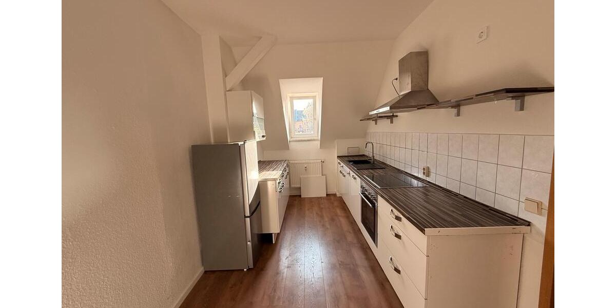 Etagenwohnung Plauen Bahnhofsvorstadt - 2 Zimmer, 55 m&sup2;, 300&euro; | Angebot:25538961