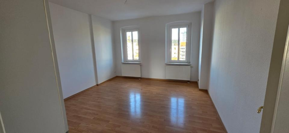 Maisonettenwohnung Plauen Bahnhofsvorstadt - 2 Zimmer, 60 m&sup2;, 350&euro; | Angebot:25219446