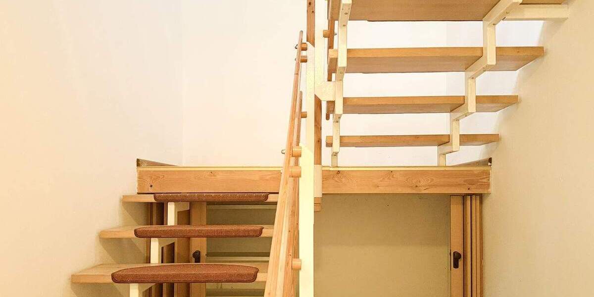 Einfamilienhaus Greiz - 8 Zimmer, 288 m&sup2;, 189.000&euro; | Angebot:25666812