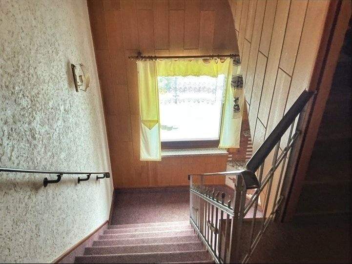 Einfamilienhaus Treuen Eich - 6 Zimmer, 159 m&sup2;, 269.000&euro; | Angebot:25686185