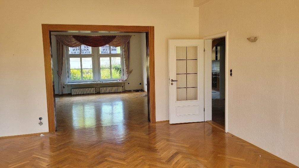 Einfamilienhaus Plauen Westend - 1 Zimmer, 316 m&sup2;, 549.000&euro; | Angebot:25686113