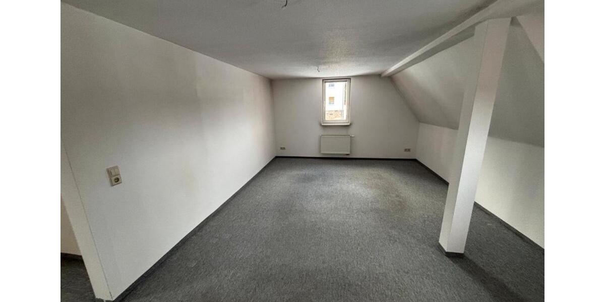 Etagenwohnung Auerbach/Vogtland Vogtland - 4 Zimmer, 99 m&sup2;, 650&euro; | Angebot:24901875