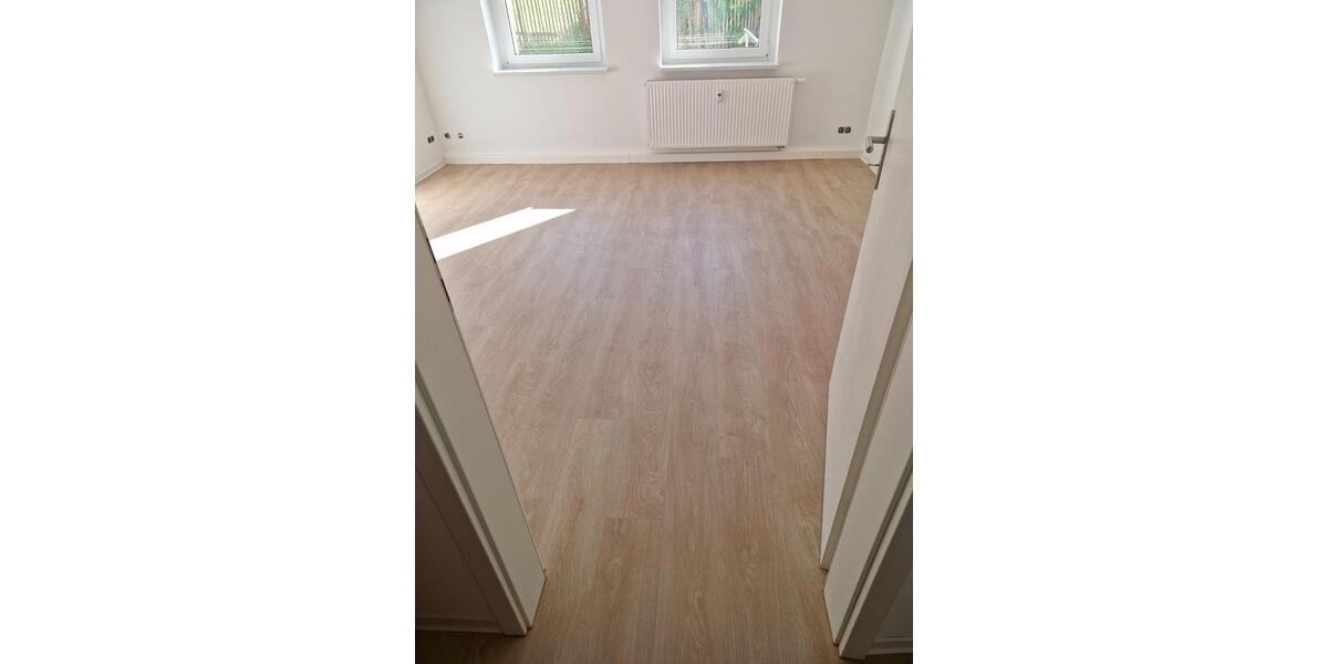 Etagenwohnung Greiz - 3 Zimmer, 70 m&sup2;, 480&euro; | Angebot:22709880