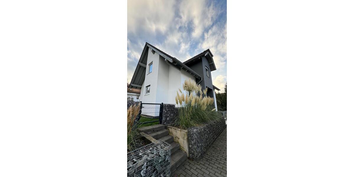 Einfamilienhaus Döhlau - 4 Zimmer, 113 m&sup2;, 430.000&euro; | Angebot:25048323