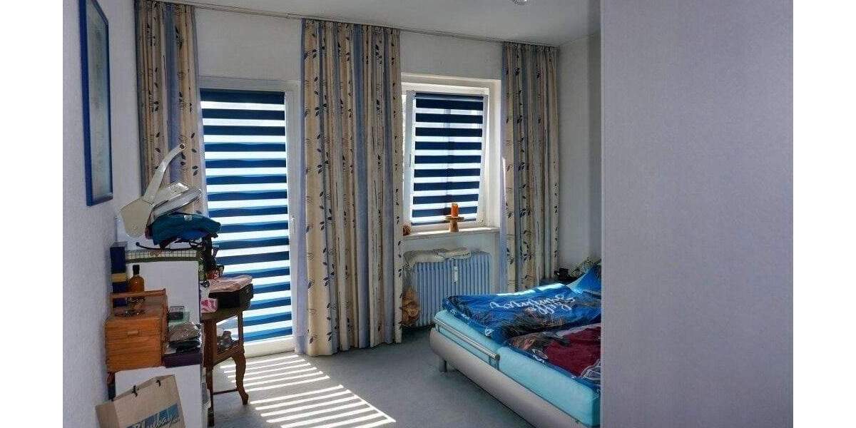 Einfamilienhaus Markneukirchen - 9 Zimmer, 245 m&sup2;, 185.000&euro; | Angebot:25662090