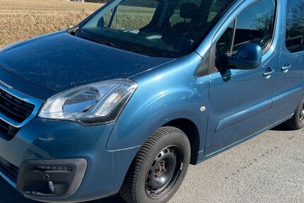 Peugeot Partner Tepee 81.000 km 7.550 &euro; Reichenbach/Rotschau 08468