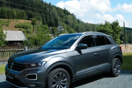 VW T-Roc 47.600 km 21.990 &euro; Klingenthal 08267