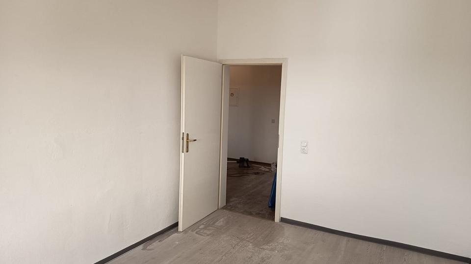 Dachgeschoßwohnung Plauen - 4 Zimmer, 94 m&sup2;, 41.000&euro; | Angebot:26125515