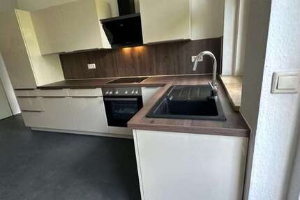 Wohnung Plauen Neundorfer Vorstadt - 3 Zimmer, 80 m&sup2;, 520&euro; | Angebot:26089283