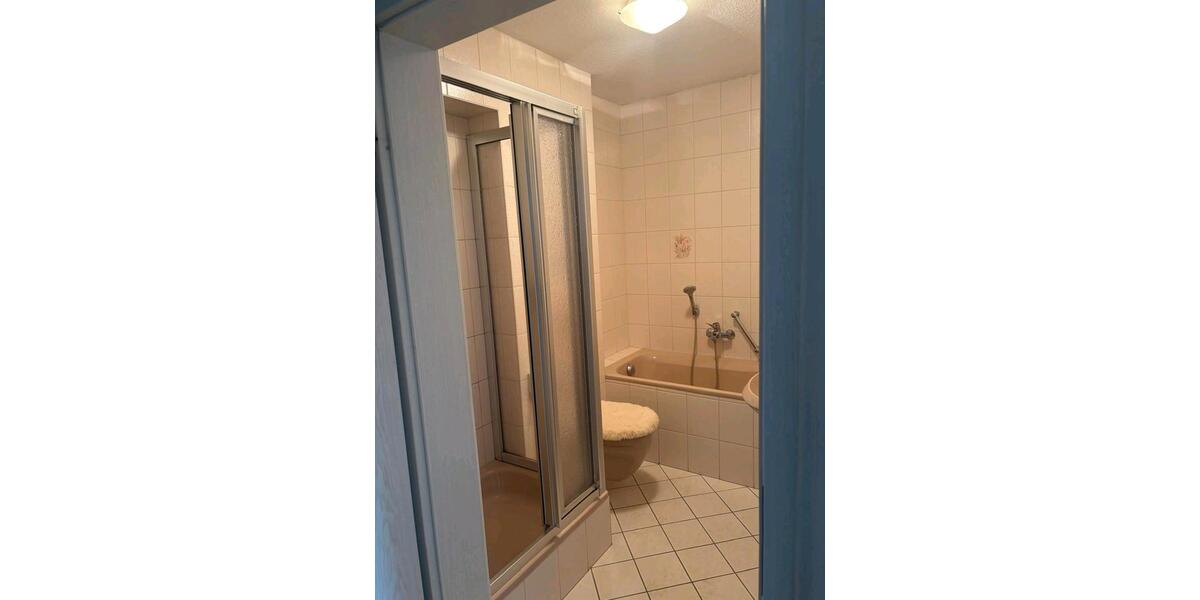 Etagenwohnung Hof Christiansreuth - 2 Zimmer, 63 m&sup2;, 159.000&euro; | Angebot:26301917