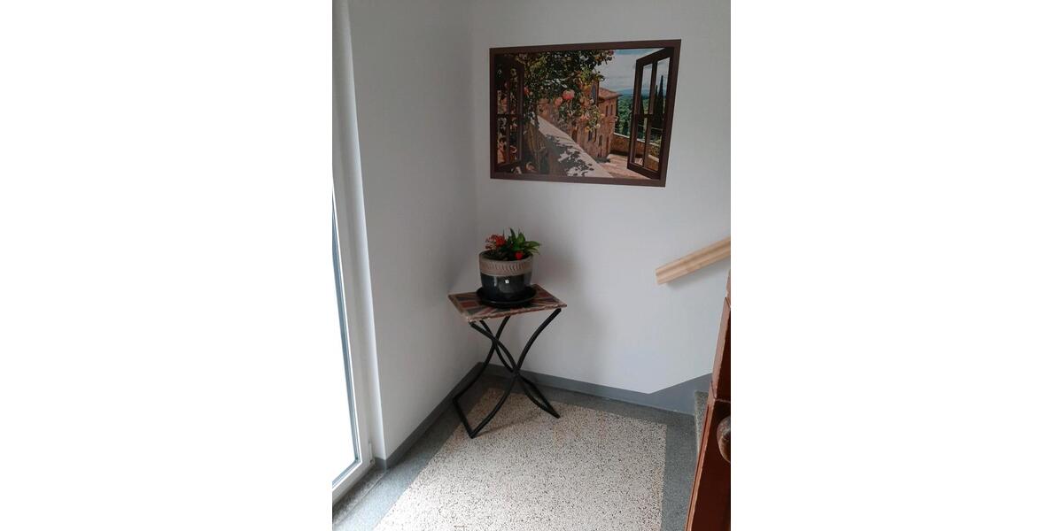 Etagenwohnung Greiz - 3 Zimmer, 108 m&sup2;, 720&euro; | Angebot:25307166