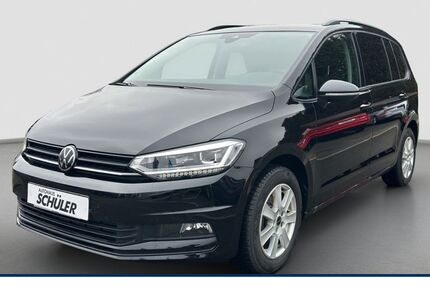 VW Touran 25.063 km 39.875 &euro; Falkenstein 08223
