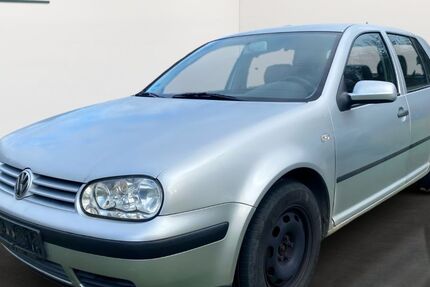 VW Golf 190.575 km 849 &euro; Mylau 08499