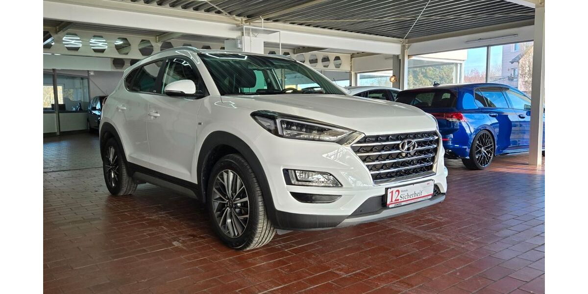 Hyundai TUCSON 61.492 km 17.690 &euro; Hof 95032
