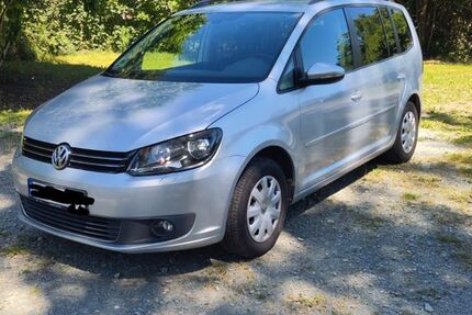 VW Touran 143.000 km 6.990 &euro; Pöhl 08543