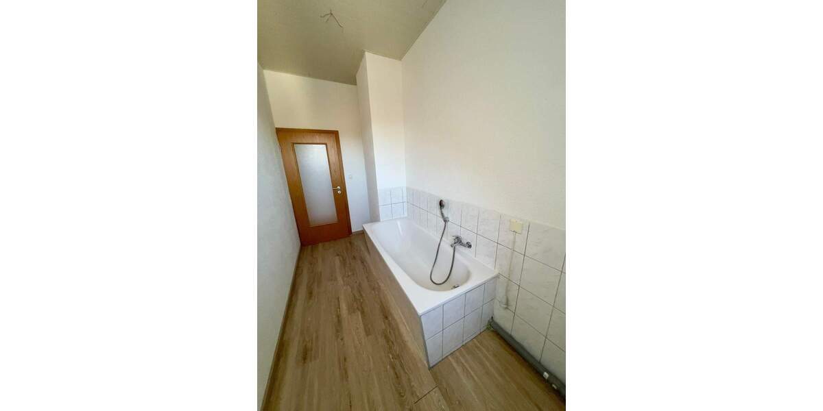 Mehrfamilienhaus, Wohnhaus Plauen Ostvorstadt - 1 Zimmer, 290 m&sup2;, 265.000&euro; | Angebot:25708225