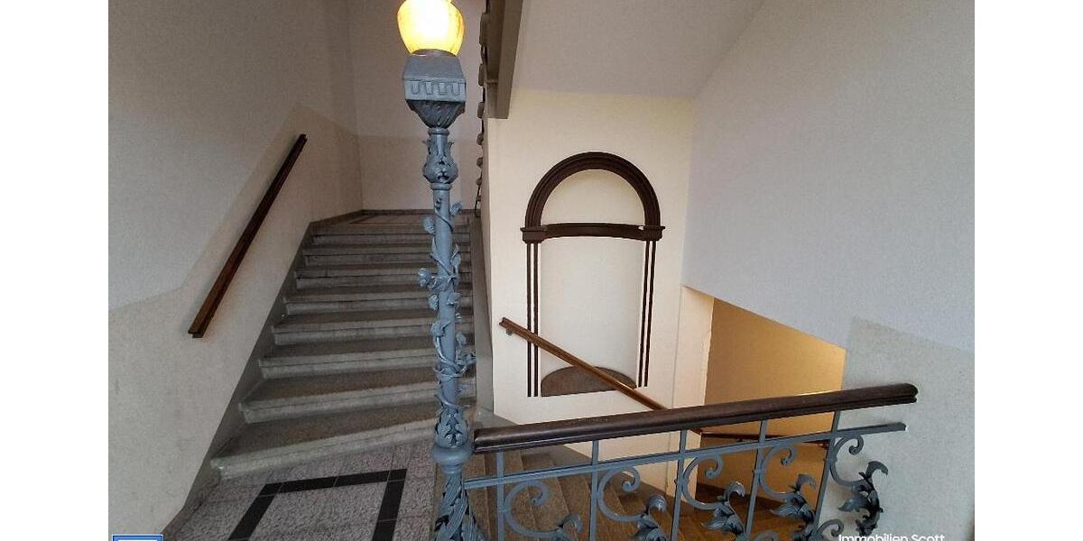 Etagenwohnung Plauen Bahnhofsvorstadt - 2 Zimmer, 61 m&sup2;, 290&euro; | Angebot:19433140