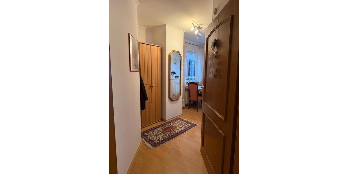 Dachgeschoßwohnung Hof Altstadt - 2 Zimmer, 55 m&sup2;, 125.000&euro; | Angebot:26124080