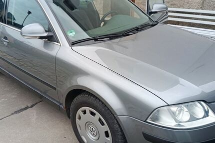 VW Passat Variant 64.000 km 7.999 &euro; Rodewisch 08228