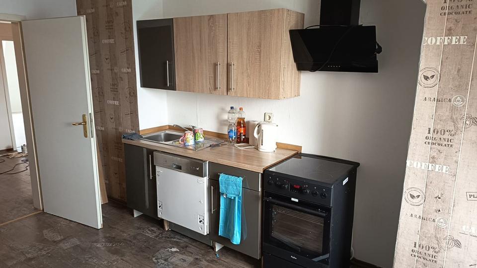 Dachgeschoßwohnung Plauen - 4 Zimmer, 94 m&sup2;, 41.000&euro; | Angebot:26125515