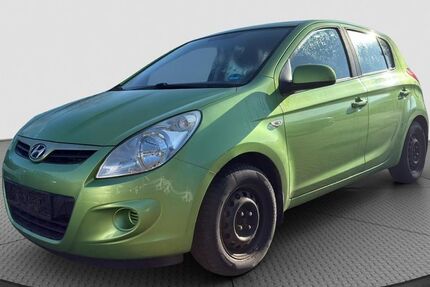 Hyundai i20 143.876 km 1.600 &euro; Neustadt 08223