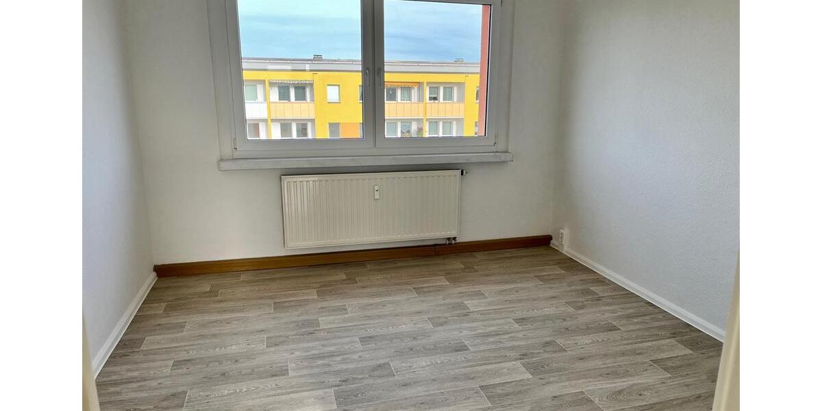 Etagenwohnung Oelsnitz (Vogtland) - 3 Zimmer, 58 m&sup2;, 345&euro; | Angebot:24177888