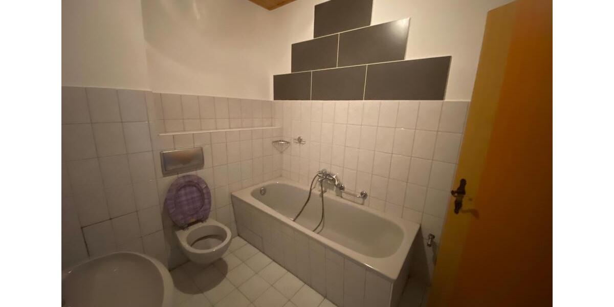 Erdgeschoßwohnung Reichenbach im Vogtland Obermylau - 2 Zimmer, 47 m&sup2;, 189&euro; | Angebot:18346913