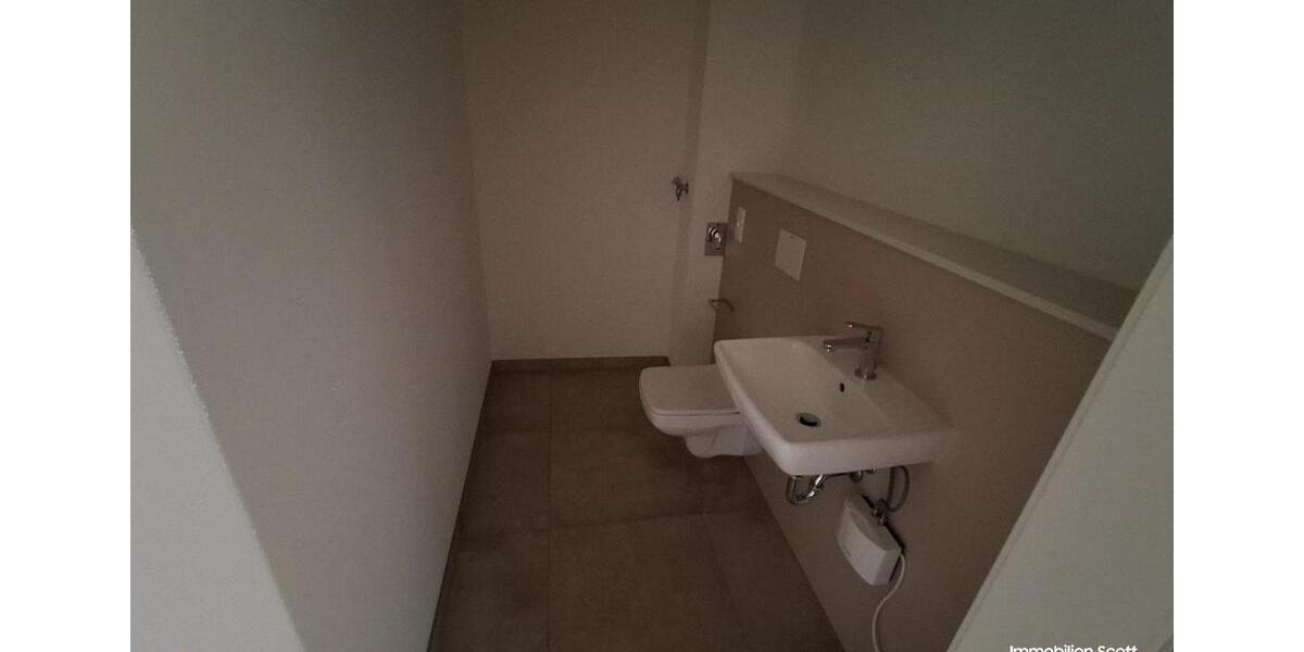 Etagenwohnung Plauen Bahnhofsvorstadt - 3 Zimmer, 103 m&sup2;, 1.110&euro; | Angebot:23511297