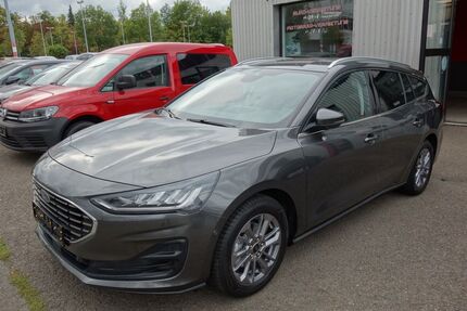 Ford Focus 28.000 km 15.860 &euro; Plauen 08525