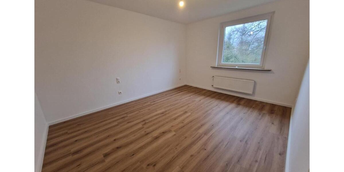 Etagenwohnung Hof Neuhof - 3 Zimmer, 95 m&sup2;, 950&euro; | Angebot:25961665