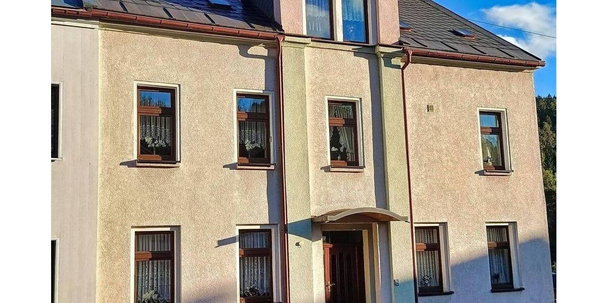 Einfamilienhaus Klingenthal Zwota - 8 Zimmer, 175 m&sup2;, 90.000&euro; | Angebot:25662072