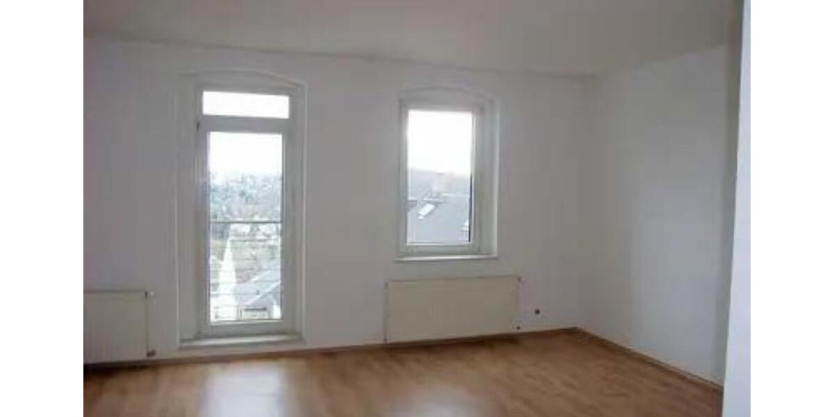 Etagenwohnung Reichenbach im Vogtland - 2 Zimmer, 54 m&sup2;, 255&euro; | Angebot:25055051