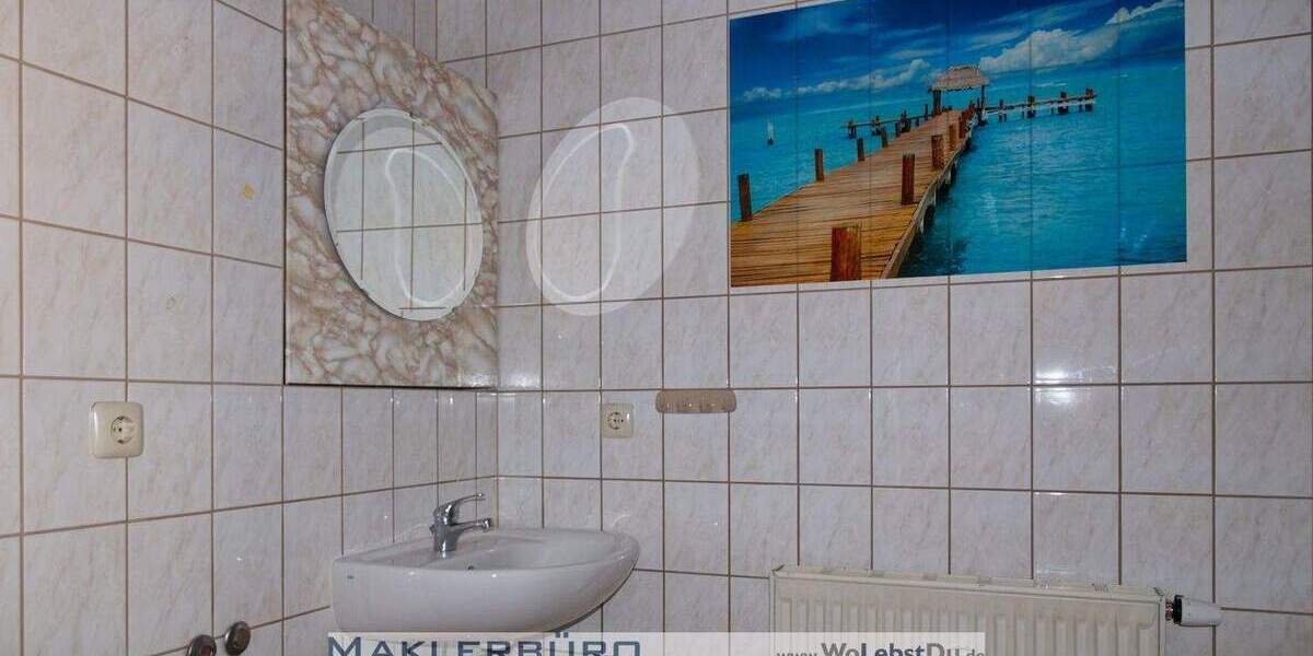 Etagenwohnung Greiz Irchwitz - 3 Zimmer, 77 m&sup2;, 347&euro; | Angebot:25678422