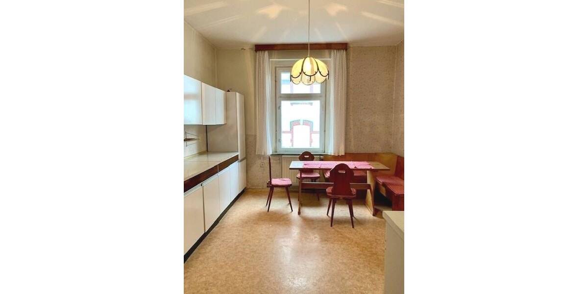 Doppelhaushälfte Lengenfeld - 8 Zimmer, 192 m&sup2;, 115.000&euro; | Angebot:26741160