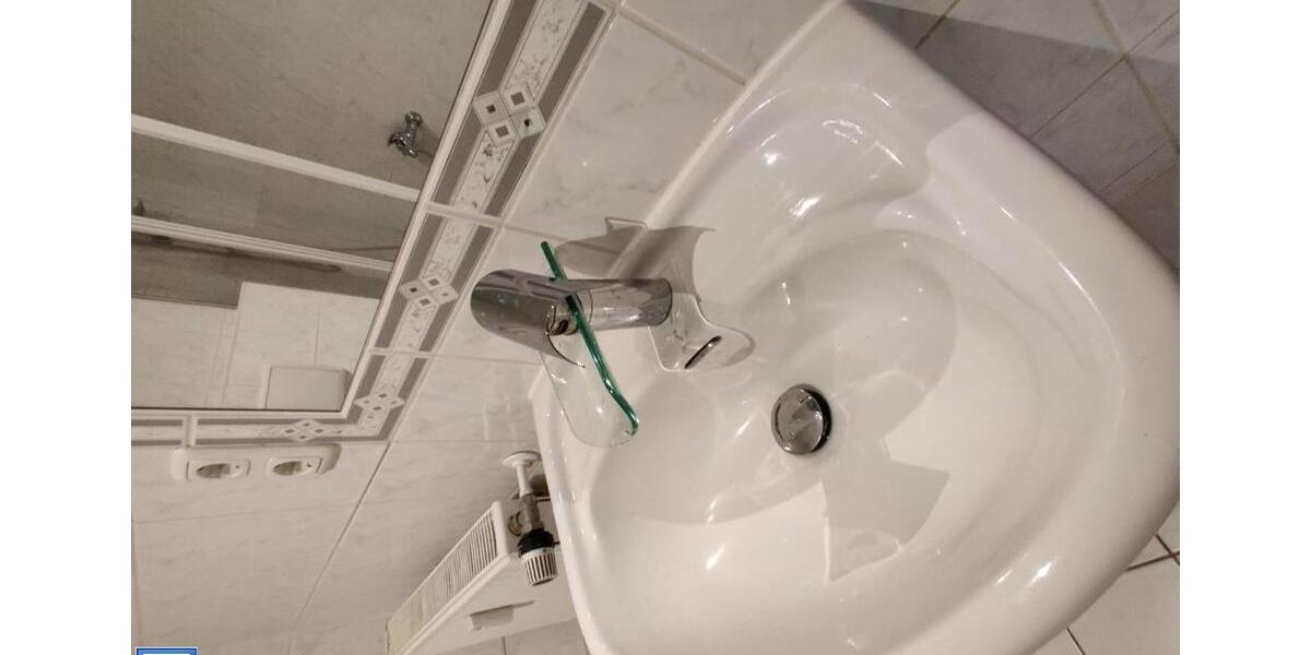 Etagenwohnung Plauen - 4 Zimmer, 92 m&sup2;, 550&euro; | Angebot:25710534