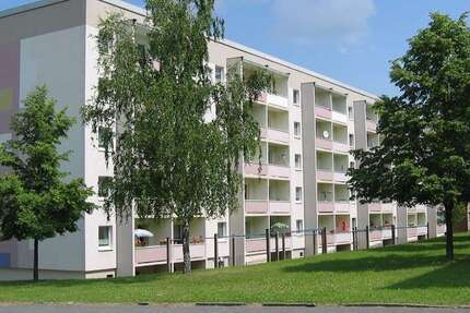 Wohnung Zeulenroda-Triebes Triebes - 3 Zimmer, 69 m&sup2;, 380&euro; | Angebot:26023075