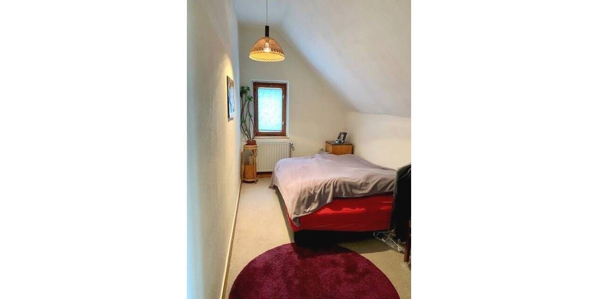Doppelhaushälfte Lengenfeld - 8 Zimmer, 192 m&sup2;, 115.000&euro; | Angebot:26741160