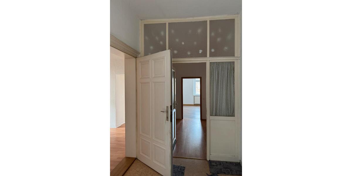 Etagenwohnung Greiz - 2 Zimmer, 60 m&sup2;, 280&euro; | Angebot:25352761