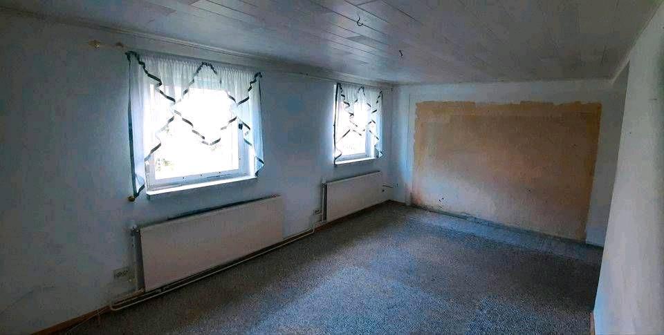 Doppelhaushälfte Rodewisch - 5 Zimmer, 100 m&sup2;, 120.000&euro; | Angebot:26533741
