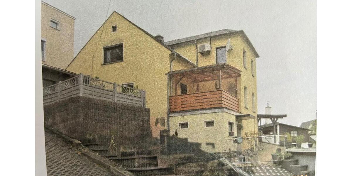 Einfamilienhaus Greiz - 6 Zimmer, 193 m&sup2;, 190.000&euro; | Angebot:25343159