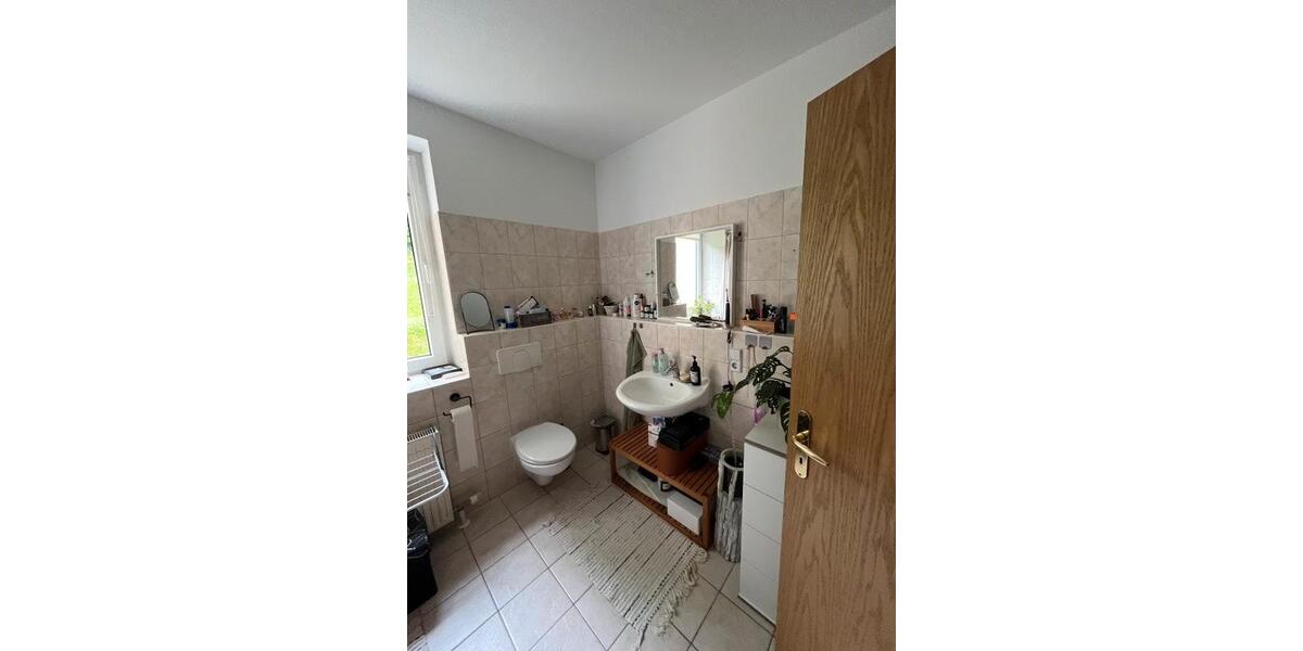 Etagenwohnung Markneukirchen - 2 Zimmer, 64 m&sup2;, 375&euro; | Angebot:24687788