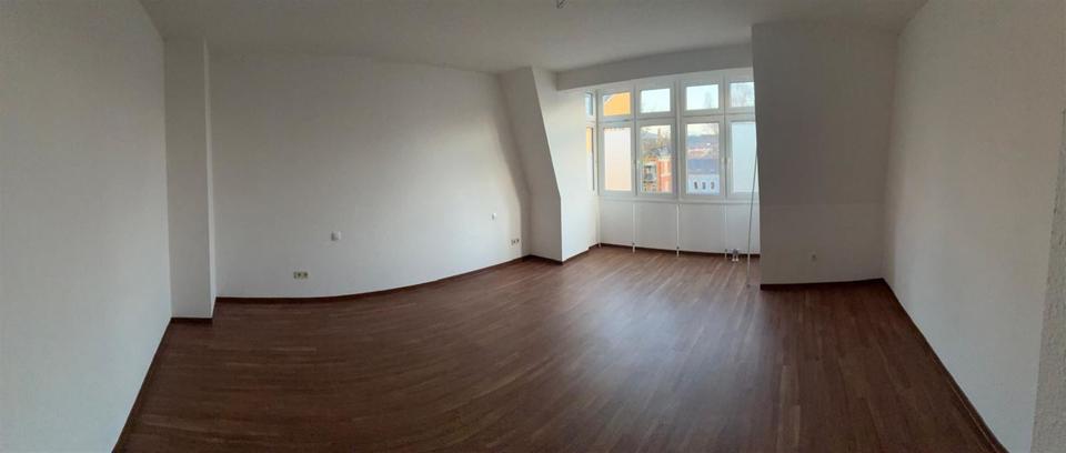Dachgeschoßwohnung Plauen - 3 Zimmer, 73 m&sup2;, 399&euro; | Angebot:23803235