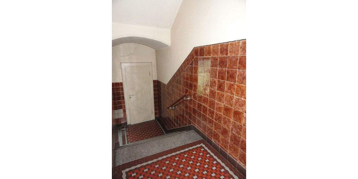 Mehrfamilienhaus, Wohnhaus Reichenbach - 1 Zimmer, 242 m&sup2;, 49.000&euro; | Angebot:25776186