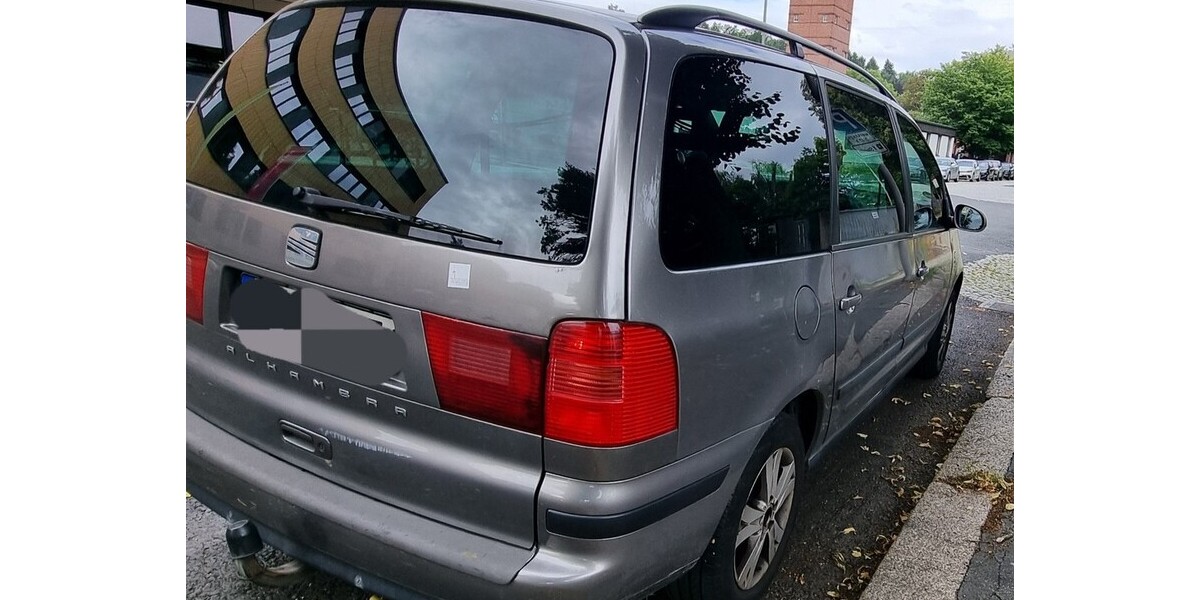 Seat Alhambra 178.000 km 6.300 &euro; Hof 95015