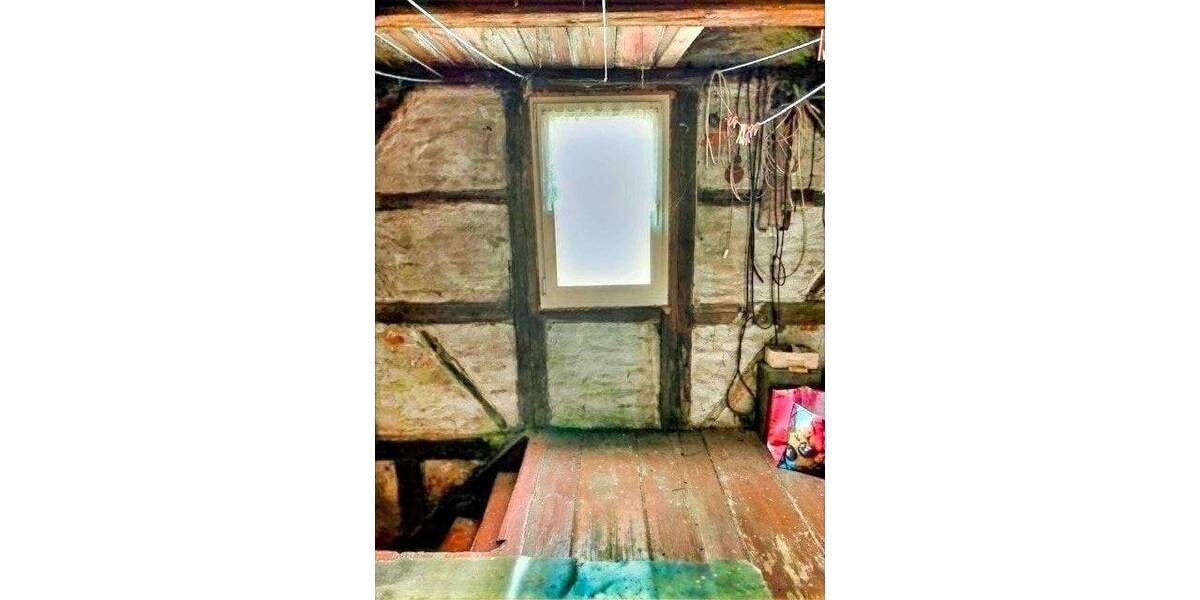 Einfamilienhaus Reichenbach - 5 Zimmer, 95 m&sup2;, 35.000&euro; | Angebot:25662060