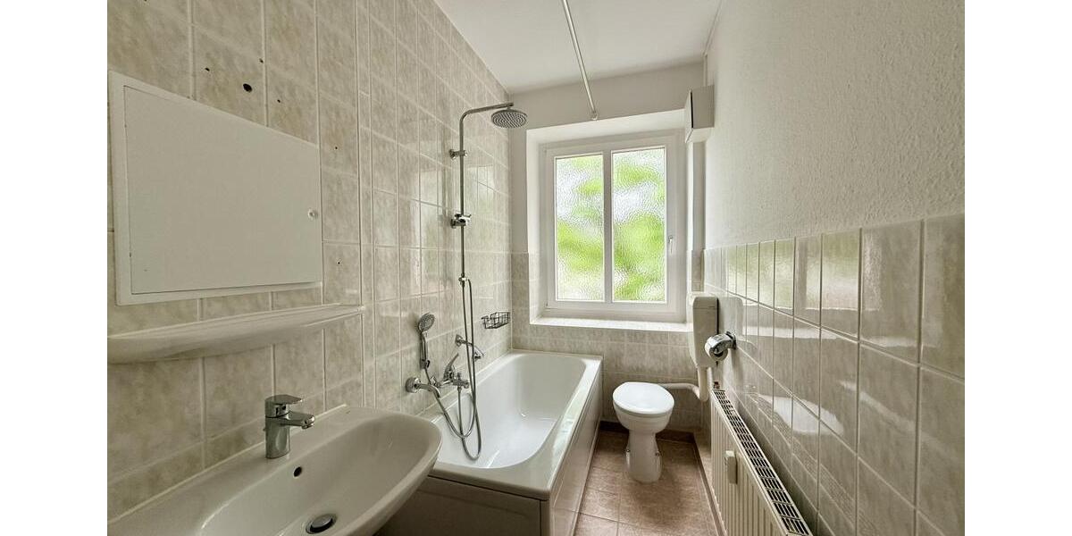 Etagenwohnung Plauen Bahnhofsvorstadt - 2 Zimmer, 37 m&sup2;, 207&euro; | Angebot:26635775