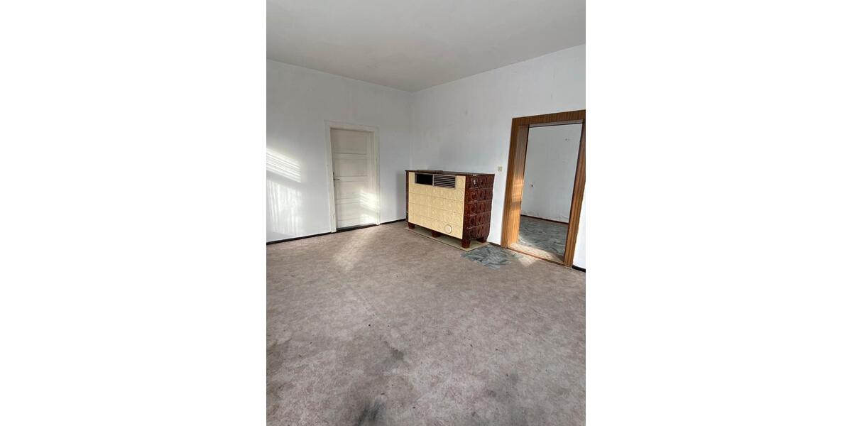 Mehrfamilienhaus, Wohnhaus Reichenbach im Vogtland - 20 Zimmer, 100 m&sup2;, 125.000&euro; | Angebot:26120322