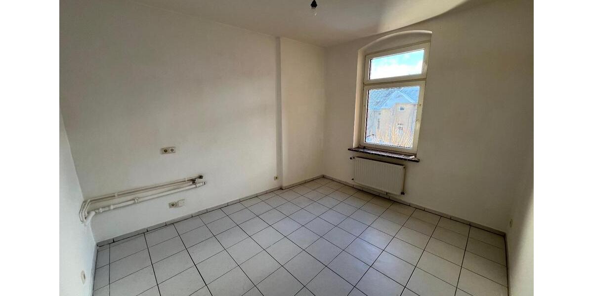 Etagenwohnung Oelsnitz (Vogtland) - 2 Zimmer, 50 m&sup2;, 245&euro; | Angebot:24102656