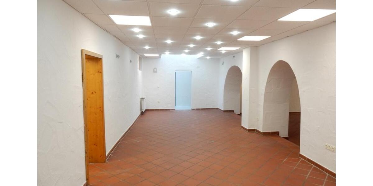 Gewerbeobjekt Hof Altstadt - 1.800&euro; | Angebot:24839813