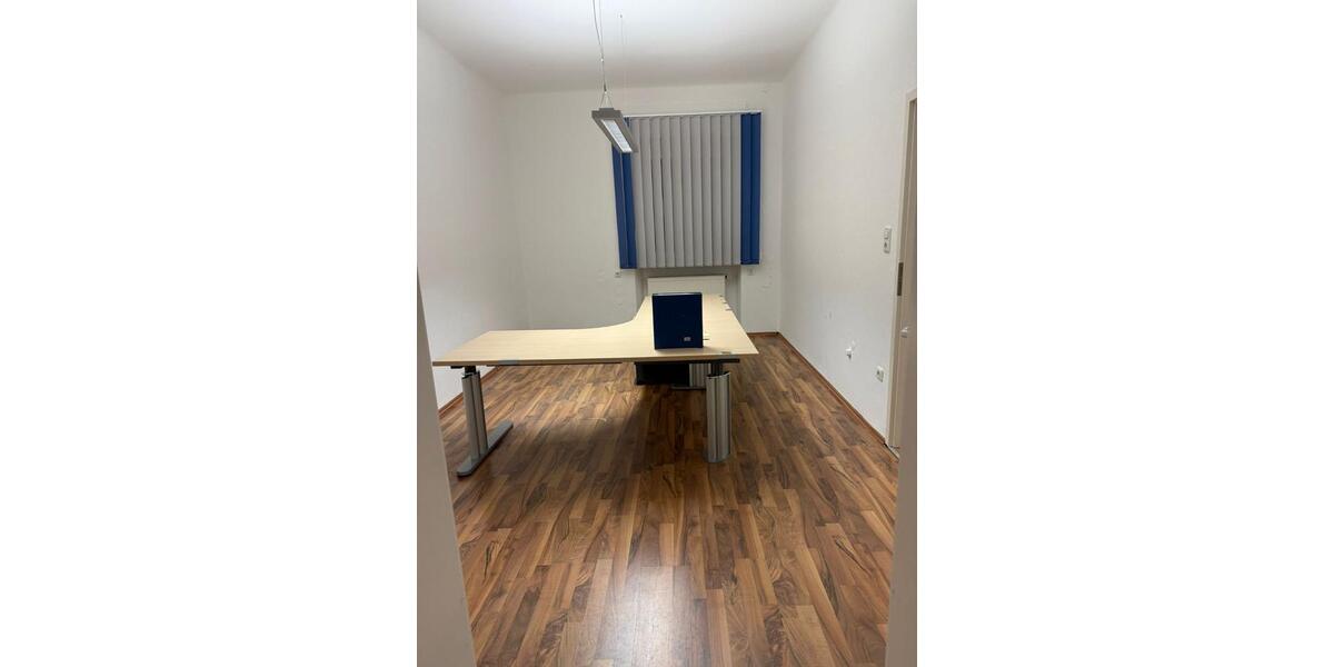 Gewerbeobjekt Hof Altstadt - 1.250&euro; | Angebot:23740008